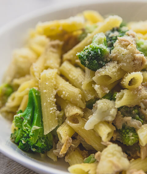 “Mezze maniche” pasta with broccoli, tuna and pecorino